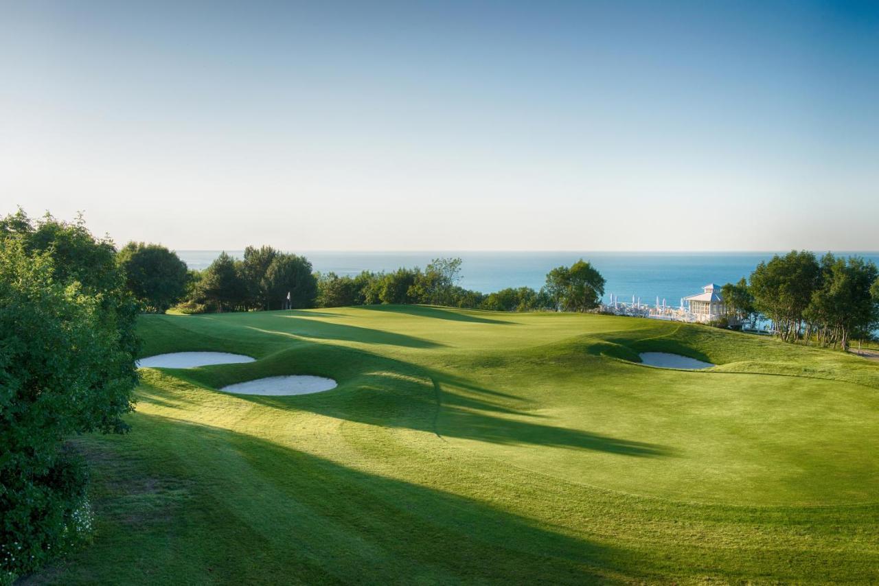 Lighthouse Golf & Spa Hotel Balchik Luaran gambar Golf course at the resort