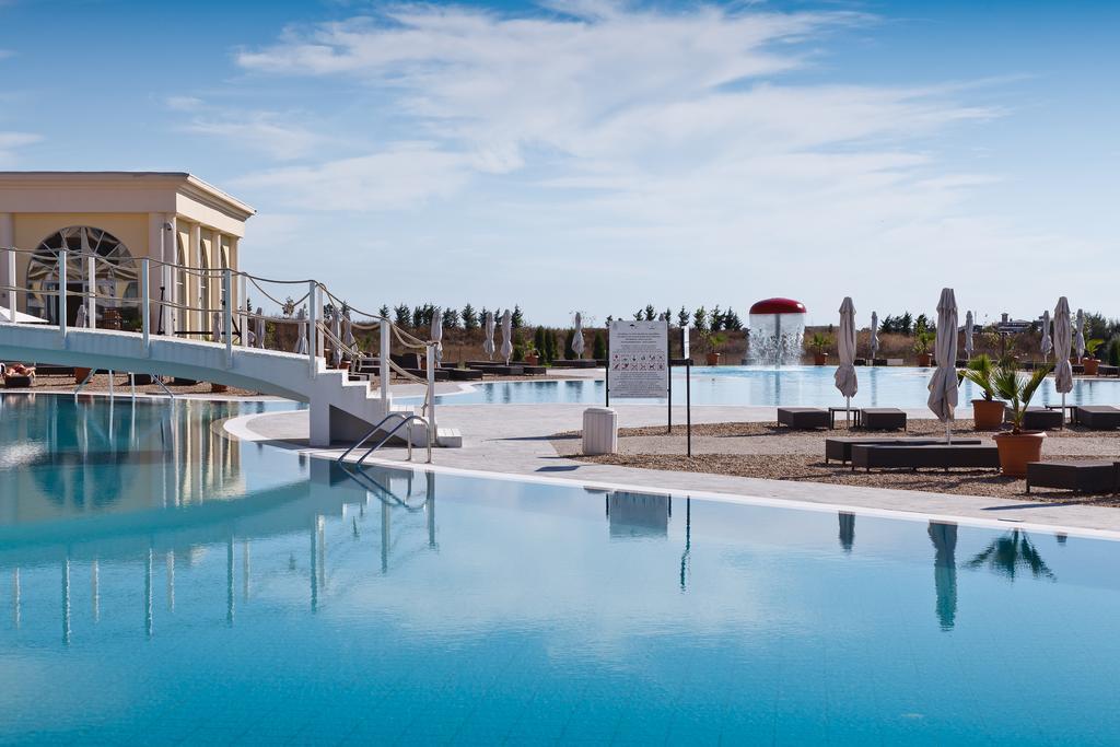 Lighthouse Golf & Spa Hotel Balchik Luaran gambar The Blue Lagoon