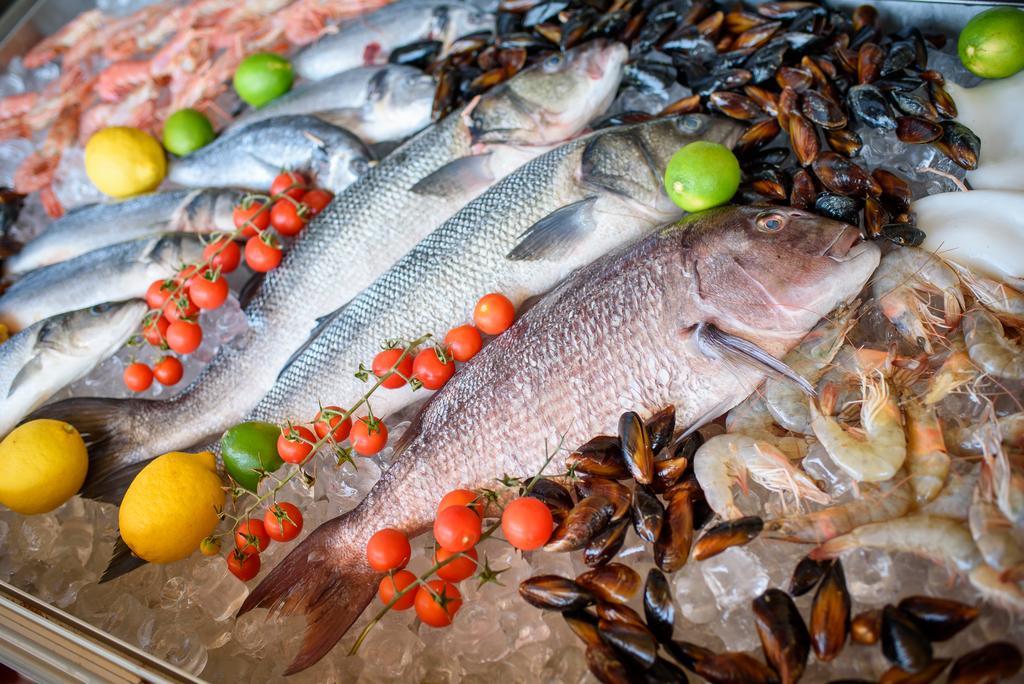 Lighthouse Golf & Spa Hotel Balchik Luaran gambar Seafood