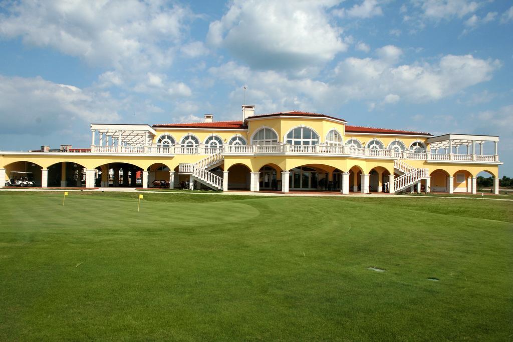 Lighthouse Golf & Spa Hotel Balchik Luaran gambar Clubhouse